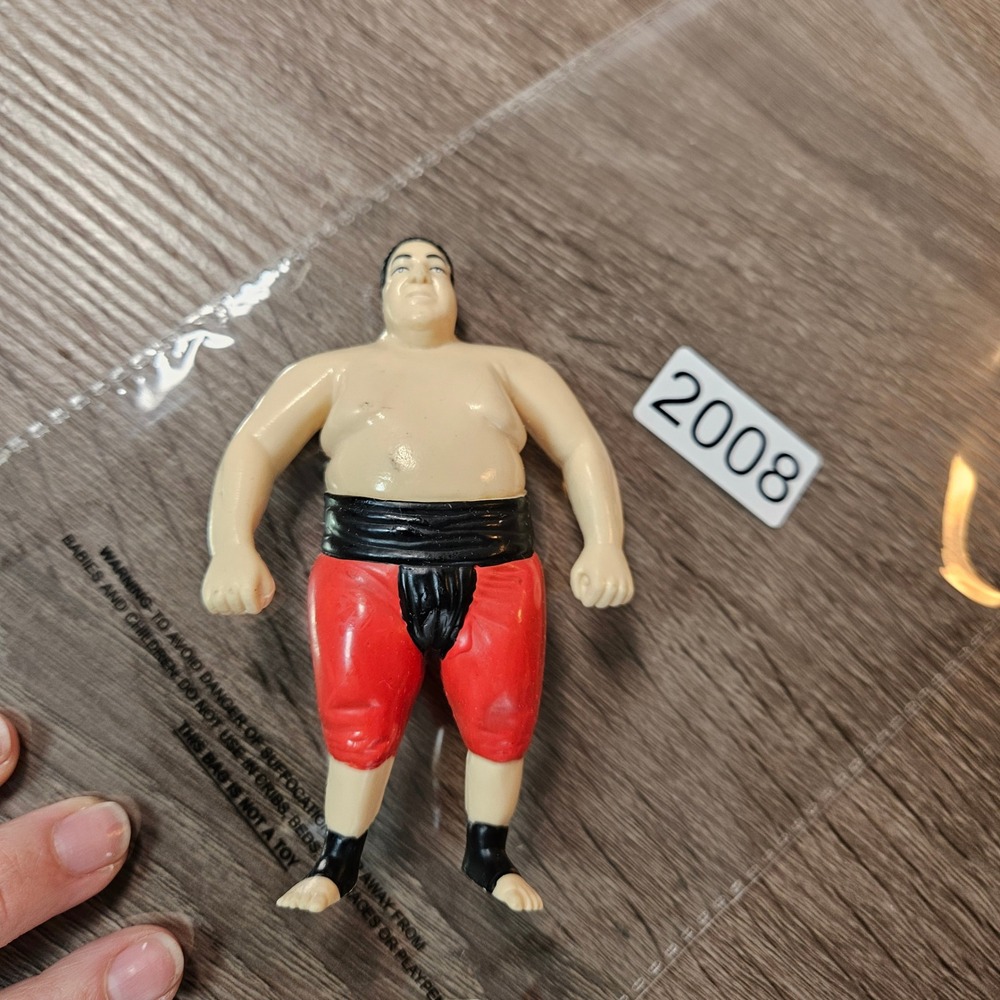 1996 Just Toys Titan Sports Yokozuna Bend Ems Wrestling Action Figure WWE WWF - Picture 5 of 5
